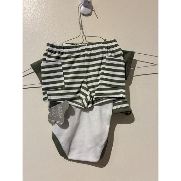 NWT Baby Essentials Green 3-Piece "Love Mama" Outfit - 3-6M - Picture 2 of 4